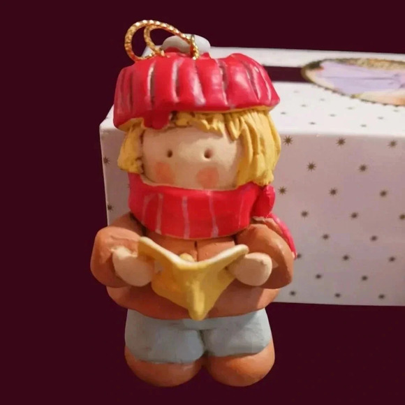 Pat  olson Vintage Christmas Caroler Figurine Set Of 3 children - Picture 4 of 8